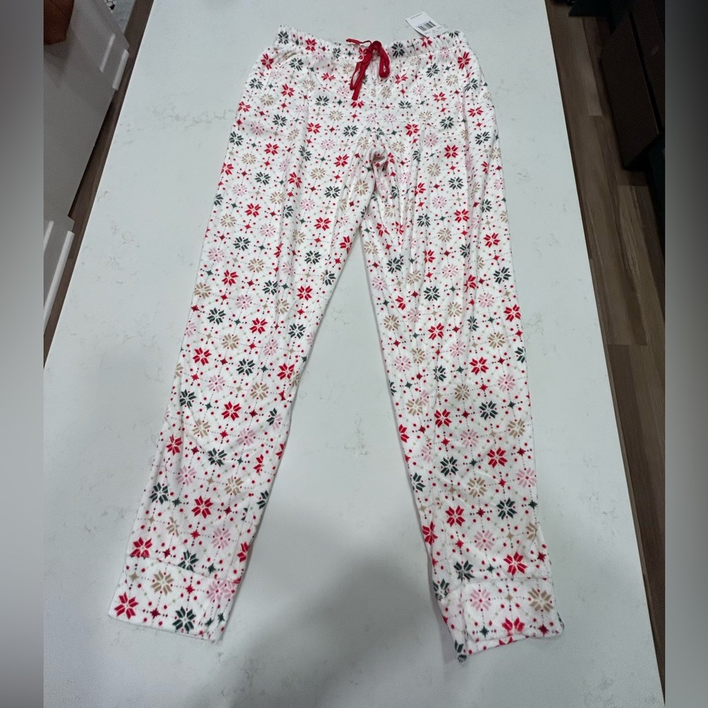 Hanes women’s pajama bottoms